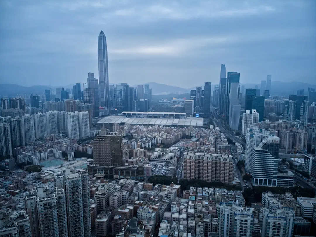 电蚊拍与灭蚊灯在家庭场景中的协同应用方案解析